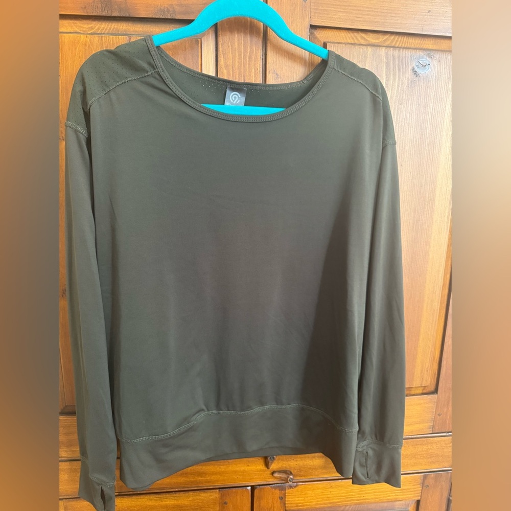 Champion for Target khaki green XL Ath leisure lightweight long sleeve top EUC